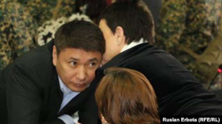 Амнистия: Талғат Ермегияев пен жемқорлар түрмеден ерте босап шыға ма?