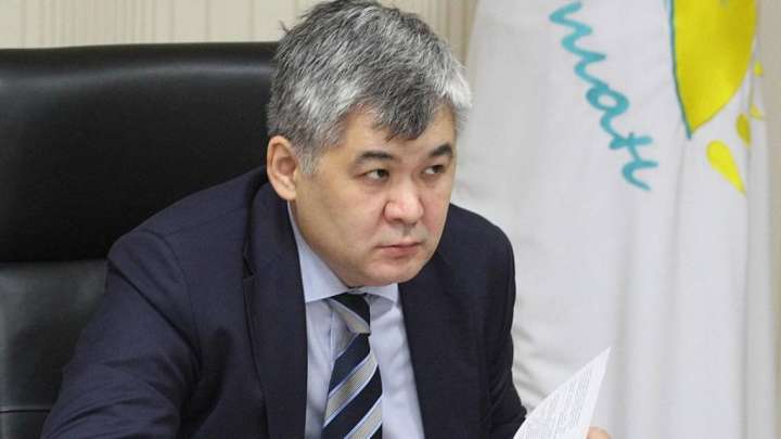 Елжан Біртановқа шашын алдыруға рұқсат бермеді