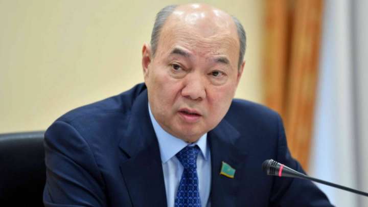 Сенатор әлеуметтік желіні реттейтін заң қабылдауды ұсынды