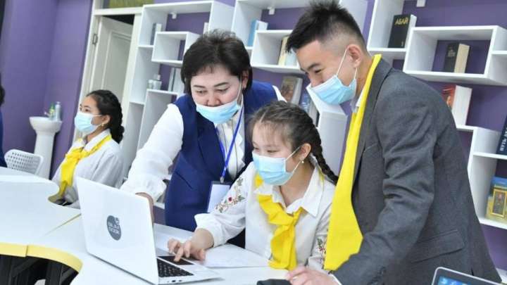 Шымкент оқушылары IV-тоқсанды аралас форматта оқиды