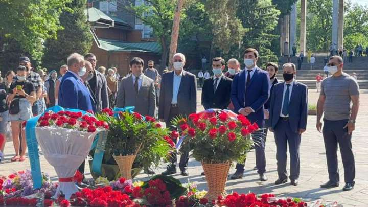 Жеңіс күні қанша адам коронавирус жұқтырды?