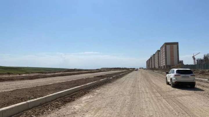 В МИКРОРАЙОНЕ ТУРАН ВЕДЕТСЯ СТРОИТЕЛЬСТВО ДОРОГ