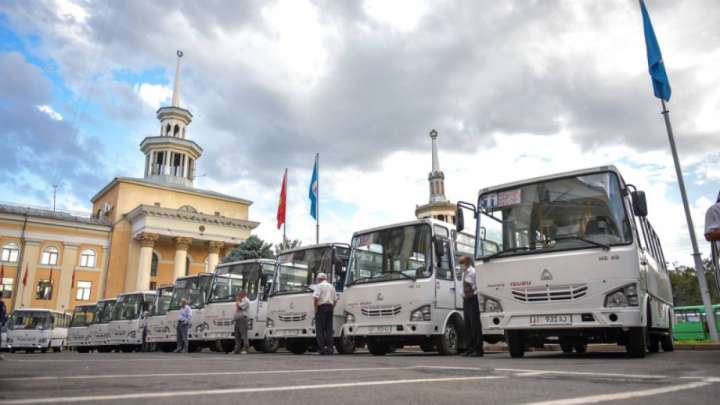 Бішкекте өзбек автобустары жүр