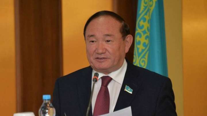 "Балық vs қармақ": Сенатор Бектаевтың масылдықпен күресі