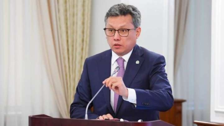 Министр Сұлтанов картоп іздеп көрші елдерге кетті