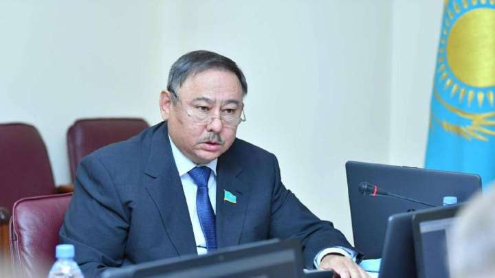 Сенатордың өкілі мәлімдеме жасады