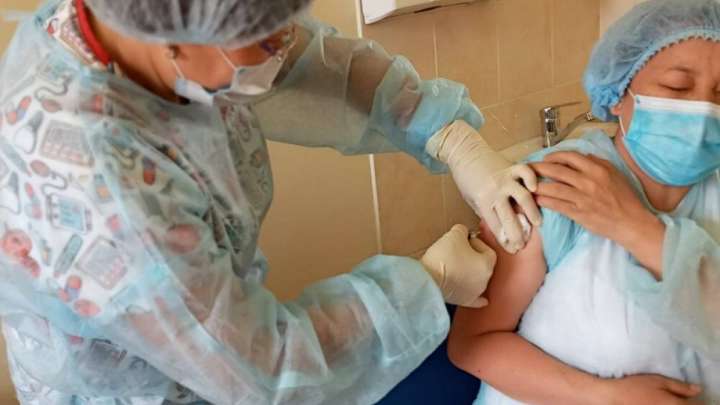 Вакцина салдырғандардың 0,05 пайызы ғана вирус жұқтырған