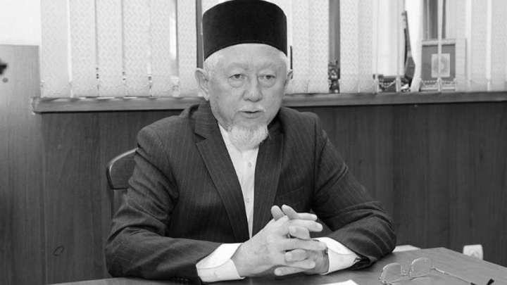 Әбсаттар Дербісәлі өмірден озды