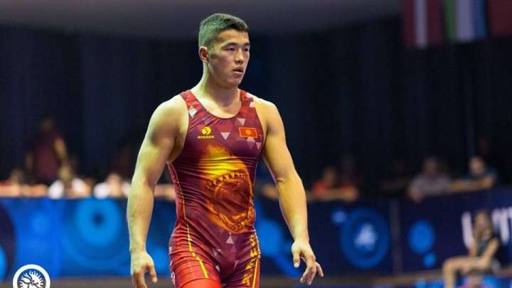 Қазақстан құрамасына келмей қойған қырғыз балуаны жартылай финалда