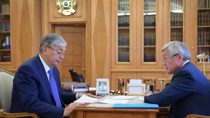 Тоқаев Сапарбаевқа сөгіс жариялады