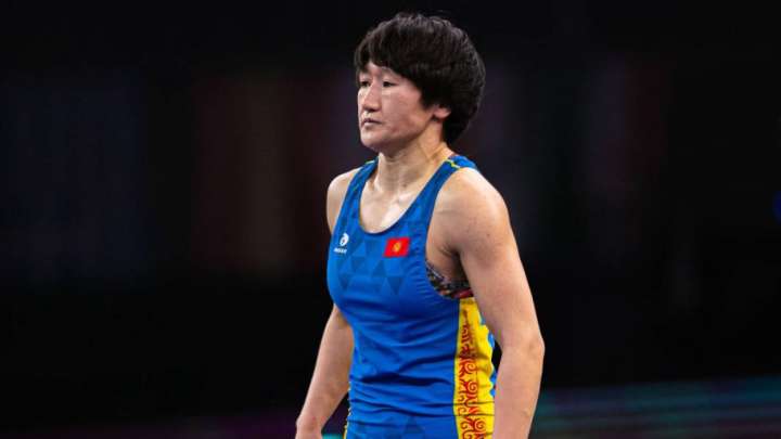 Нұрсұлтан жеңілді, Айсұлу жартылай финалға шықты