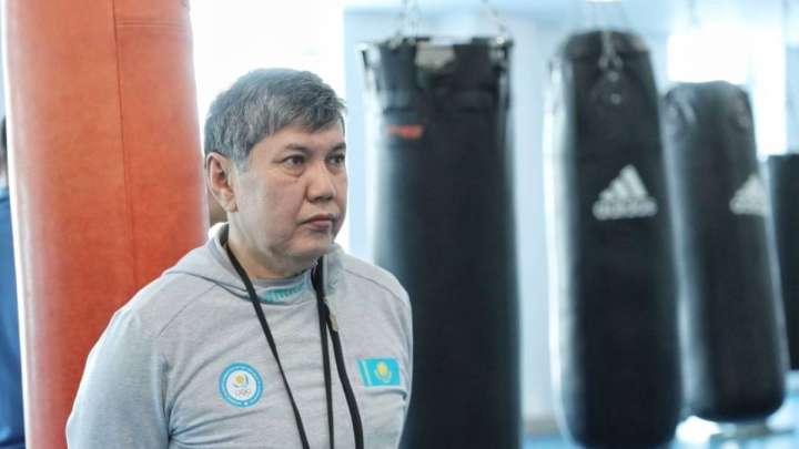 Бас бапкер қызметінен кетті