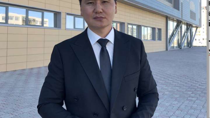 Б.Артаев: Лукас Қызайбайды қорқытып, жанжалды өзі қоздырып отыр...