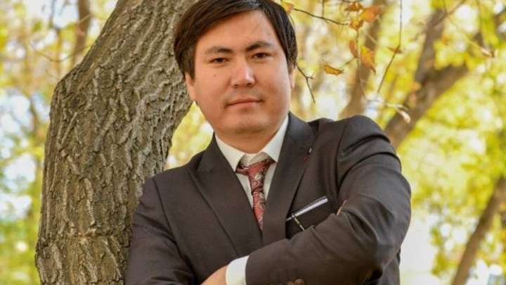 Ерлан Жүніс. Тараз маған айтқан кезде жастық шағы туралы