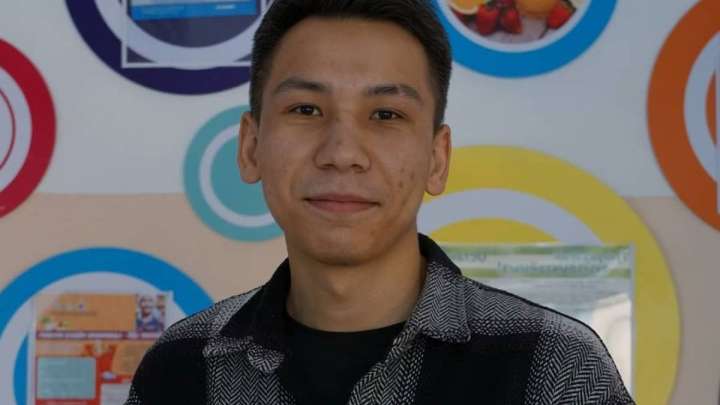 Азат Ысқақ: Ата-ана бала оқыта алмайтынын түсінді