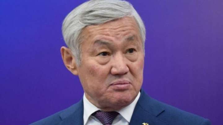 Ұшып кеткен шатыр немесе Сапарбаевқа сәлемдеме  