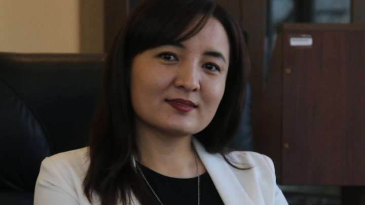 Балаға аяушылықпен емес, махаббатпен қарау керек