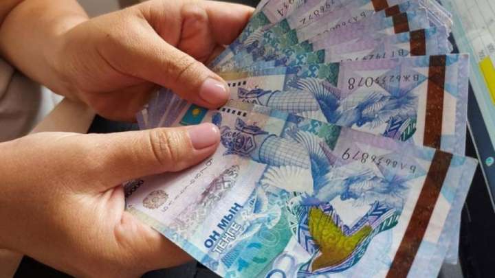 Жаңа жылда кімдердің жалақысы көтерілетіні белгілі болды