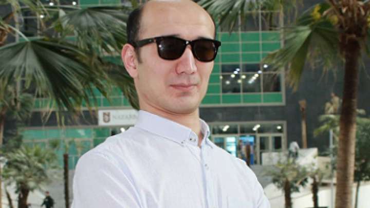 Не видеть цифру. 89 тысяч казахстанцев с проблемами зрения ограничены в цифровых правах