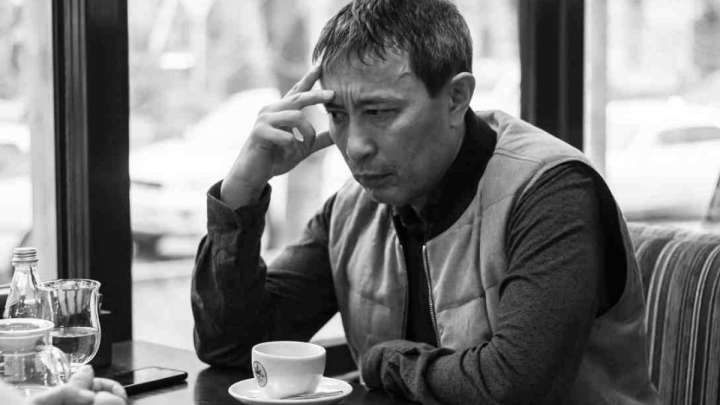 Е. Тұрсынов: "Әл.желідегі парақшаларымды жауып тастады"