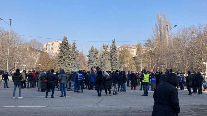 «Досаев қала түгіл лашық басқара алмайды!» Алматыдағы бейбіт митинг қалай өтті?