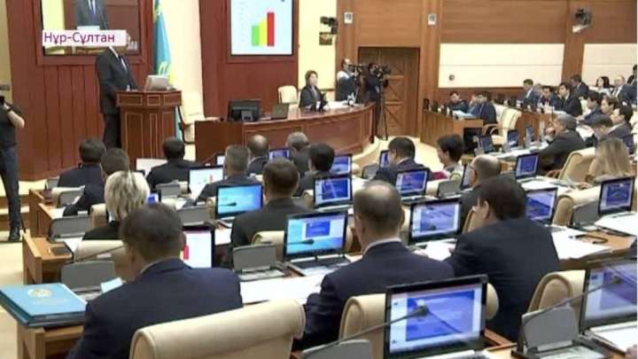 Депутаттарға қазақ тілін үйрету үшін қаражат бөліне ме?