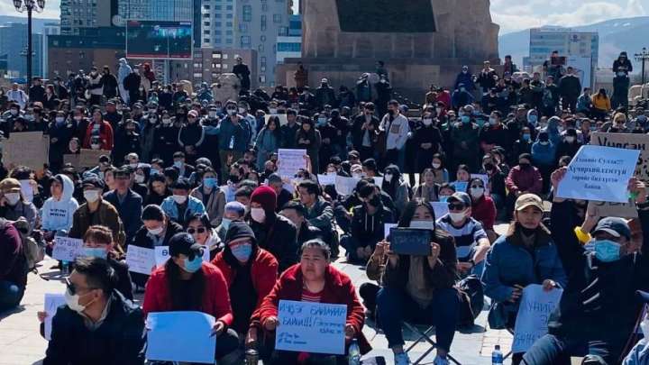 Назарбаевтан «бата алған» президент және Моңғолиядағы шеру