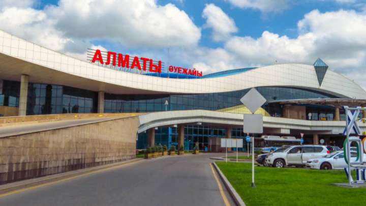 Әуежайларда тексеруге болмайтын шенділер тізімі қайта қаралуы мүмкін - министр