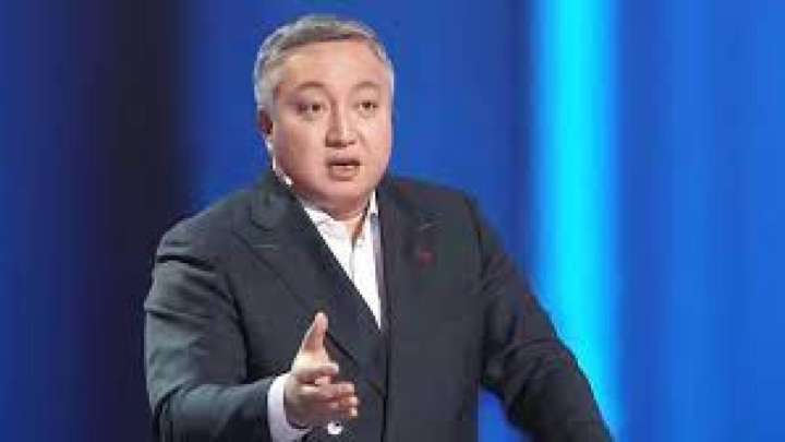 Депутат шеруге Сталин мен Берия портретін алып шыққандар туралы: Олардың өз таңдауы