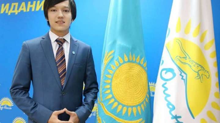 Одного Димаша депутатам мало. О судьбе молодежи размышляли в парламенте