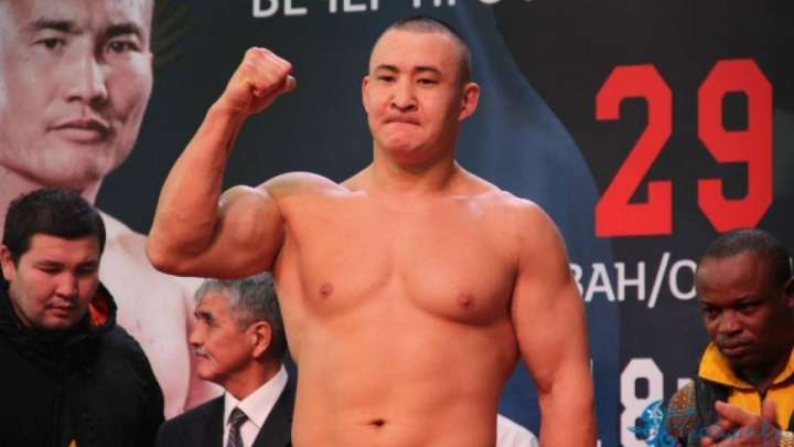 Қазақ боксшысы Сириядағы қыздарын қайтаруға Ердоғаннан көмек сұрады