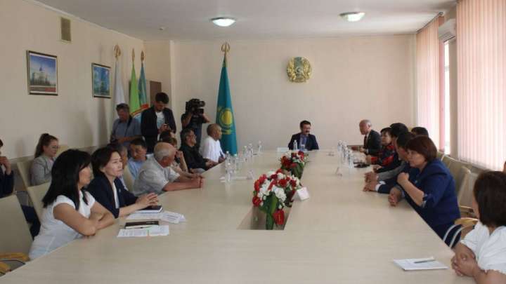 Ғалымдар елдегі саяси жүйені жаңғырту бойынша ой бөлісті