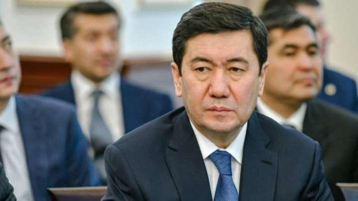 Қошанов: Қызу пікірталастар митингте емес, мәжіліс қабырғасында өтуі керек