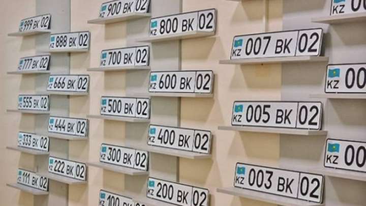 Абай – 18, Жетісу – 19, Ұлытау – 20: Жаңа облыстар көлік таңбаларын алды