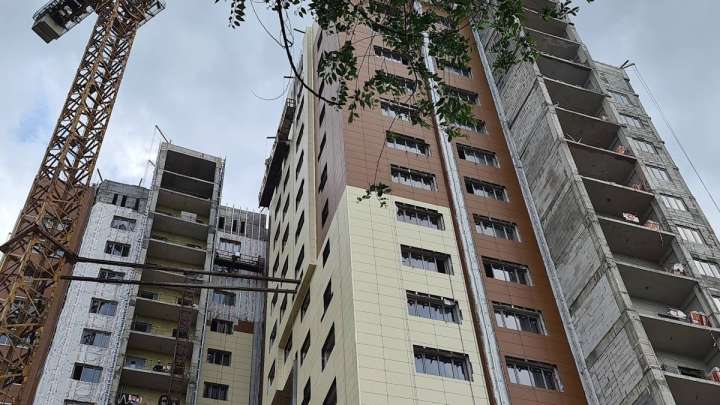 «Үшқоңыр» тұрғын үй кешенінің салымшылары Тоқаевтан көмек сұрады