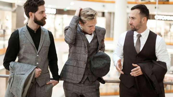 ДУМК опровергло информацию о деловых костюмах для геев