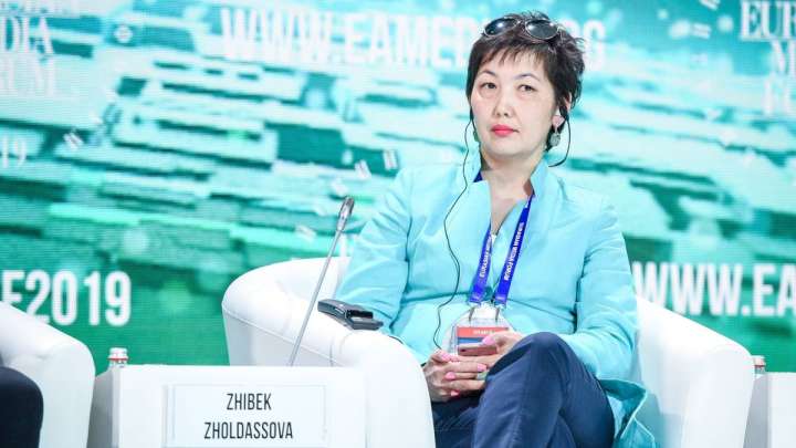 Жибек Жолдасова о запрете "Базз Лайтера": Не ту мораль защищаете