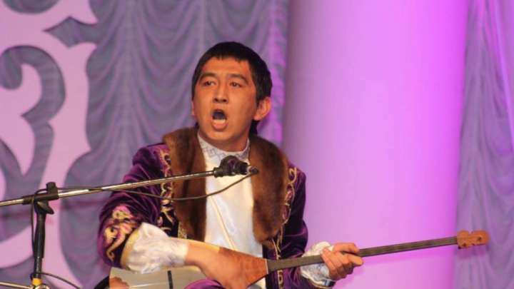 Ринат 10 жыл бұрын Сатыбалды мен Назарбаевты қалай мақтады?