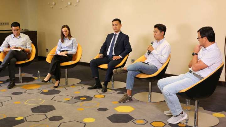 Государство «слышит» граждан только через соцсети