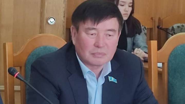 Тері-былғары  зауытының экс-басшысы:  «Тоқаевтан көмек сұраймын!»  