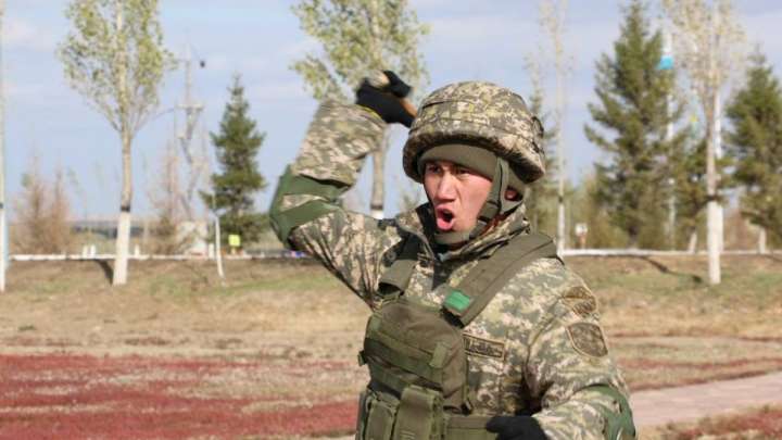 Свободу от ЕНТ в обмен на службу в армии обещает правительство