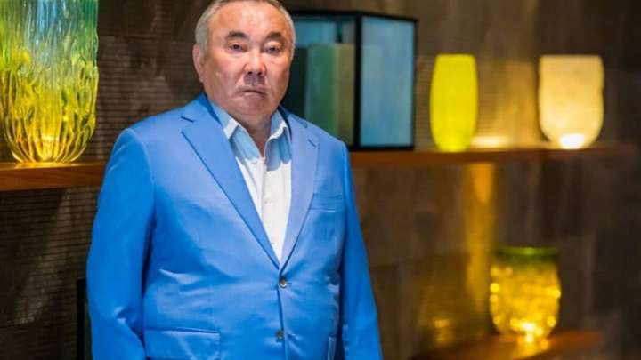 500 мың теңге. Болат Назарбаев сотта жеңіп кетті