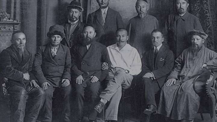 Ұранхаевқа дат!  Жаңа облыстың жұмысы  Алаш арыстарынан басталуы керек!   