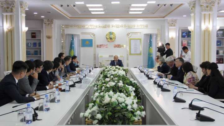 5 миллиондық «Айбоздың» арты шу болды, министрлік әлі үнсіз