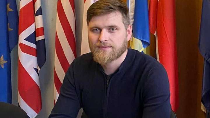 Продиктуйте ИИН. Как уберечь свои данные, объясняет эксперт