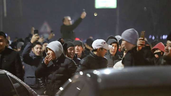 Таджикистан и Кыргызстан опровергли причастность своих граждан к беспорядкам во время Кантара