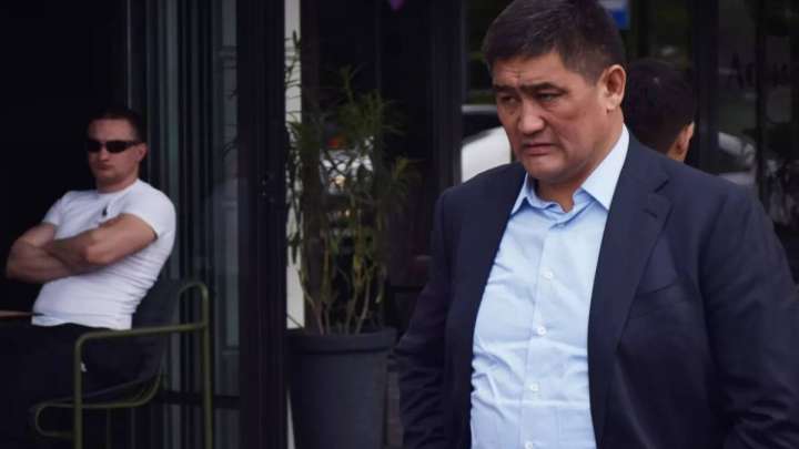 Тюрьму и лишения госнаград просит прокурор для Кудебаева