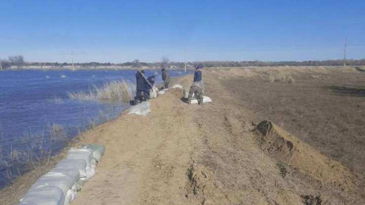 Ақтөбедегі су тасқыны. Қаратал ауылында жағдай қауіпті 