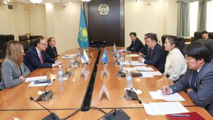 «Масс-медиа туралы» заң: АҚДМ мен ЕҚЫҰ өкілдерінің кездесуі