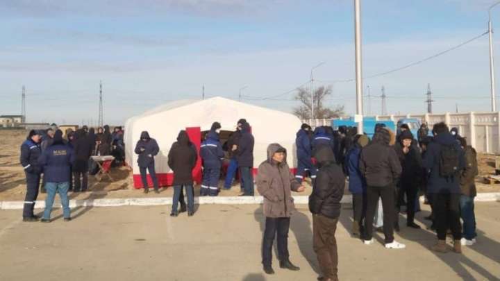 Ақтауда «МАЭК» жұмысшылары еңбекақы өсіруді сұрап Тоқаевқа үндеу жолдады